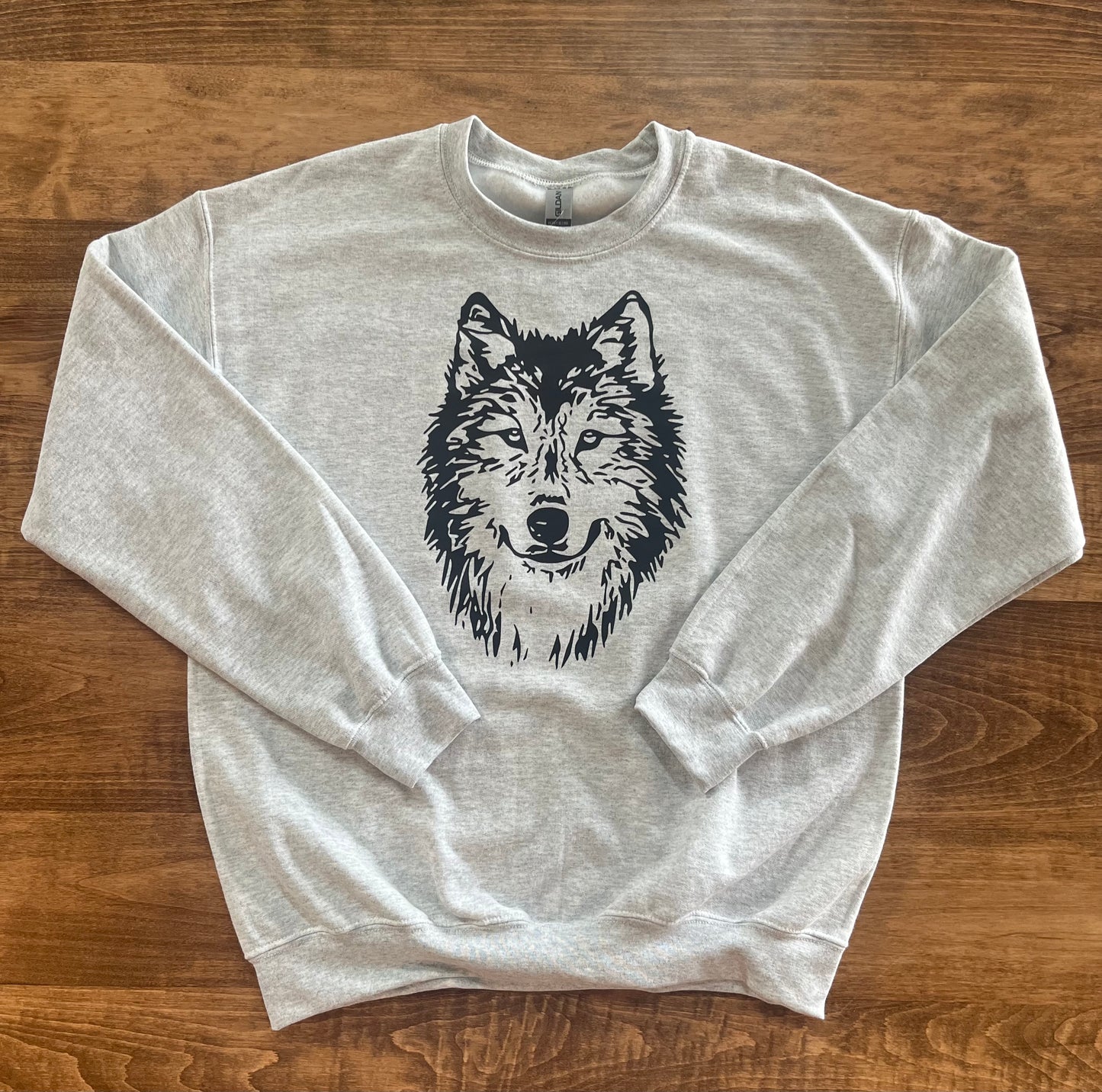 Wolf Crewneck